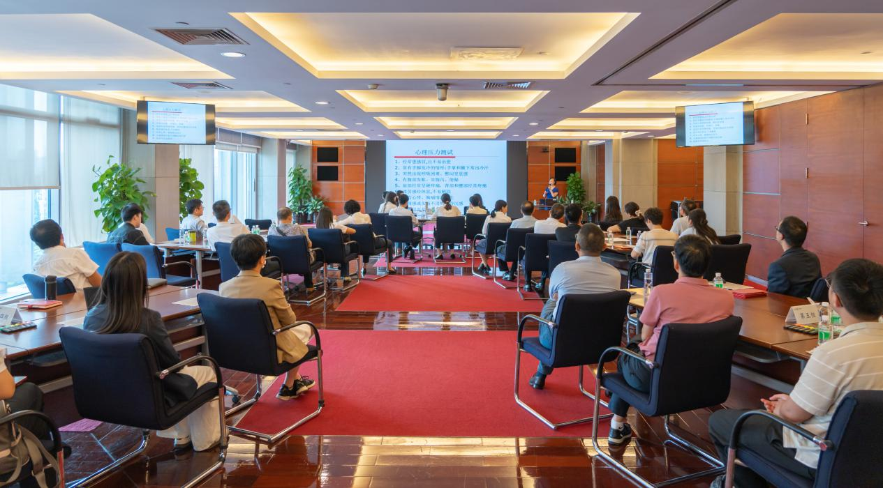 干货多多 收获满满 | 小宝影院
“百年工运红讲堂”2025年系列培训圆满结业